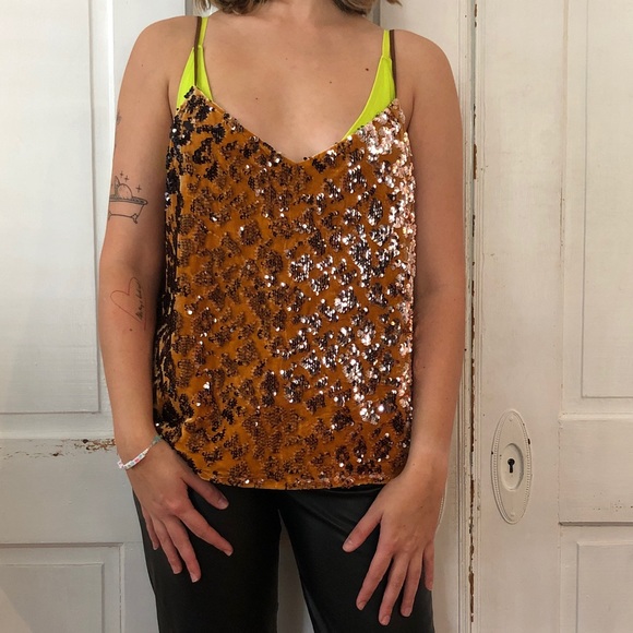anthropologie velvet tank with sequin details nwt - Picture 1 of 9